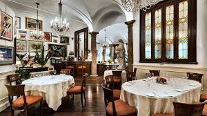Photos show staff in personal protective equipment sanitizing a restaurant kitchen to conform with the new health and safety guidelines. 8 Of The Most Beautiful Restaurants In Milan Galerie