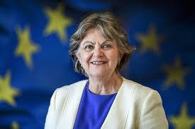 Elisa ferreira e mais dois comissários em quarentena depois de contacto com joão leão. Elisa Ferreira Fazer A Diferenca Postal Do Algarve