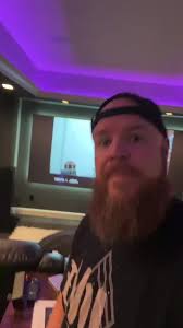 I’m to amped up!! #flightdeck