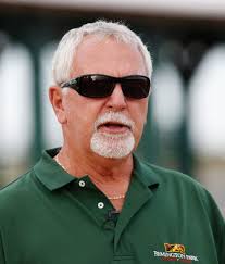 Starting gate crew at Remington faces danger every day