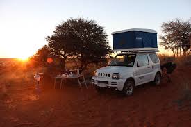 Www Barfussimsand De Reiseblog Reiseberichte Afrika Namibia Sossusvlei Deadvlei Windhoek Camper Lodge Lowen Elefanten Geparden Dachzelt Zelten Dach