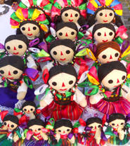 Por más absurda que nos parezca su opinión hay que encontrarle el. In Mexico April 30 Is Children S Day El Dia Del Nino Mexconnect