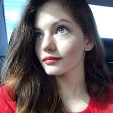 29 Mackenzie Foy ideas