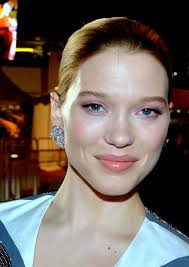 La belle et la bête (w9) : Lea Seydoux Wikipedia