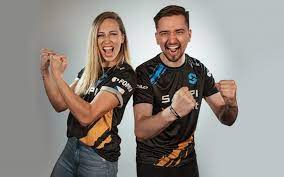 Pro přidání biografie k tvůrci musíš být přihlášen. Bara Votikova Se Stava Ambasadorem Sampi Tipsport Esport Cz