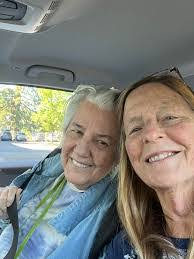 Nancy Beswick's Instagram, Twitter & Facebook