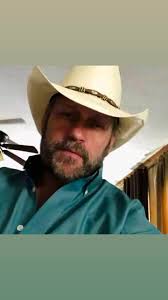 Bobby Broussard👷 (@bobby_broussard43)’s videos with Little Bitty