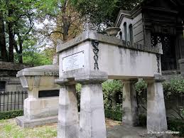 Charles and ray eames designed the elegant lounge chair la chaise for a competition at the museum of modern art in new york in 1948. The Treasures Of The Pere Lachaise Cemetery Part I