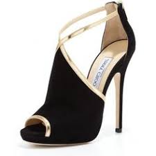 On en a pour tous les goûts dans notre collection tenues de soirée : 10 Meilleures Idees Sur Sandales Soiree En 2021 Sandales Soiree Sandales Chaussure