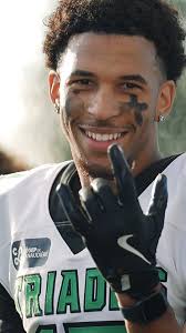 So close!! Gavin Newell throws a dart to Keegan Barnstable 🏈🎯  #footballcanada #wrc2024