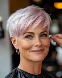 New Short Hairstyles 2024