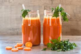 I am sharing 6 easy carrot juice recipes with you that you can make at home at any time. How To Make Carrot Juices That Actually Taste Good Recipes Bookculinaryvacations Com