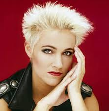 Moises Castañeda (@moyetes105)