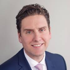 Andrea Rushton's Instagram, Twitter & Facebook