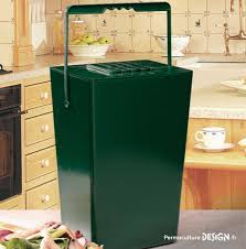 Composteur De Jardin Notre Guide D Achat Banquette de jardin avec bac à fleurs intégré faits maison. composteur de jardin notre guide d achat