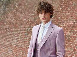 Weddalia è la pagina specializzata nº1 in italia per comprare e vendere l'abito da sposa e cerimonia. Abiti Da Cerimonia Uomo Estivi Per Un Look Fresco Ed Elegante