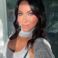 Brandi Schroeder's Instagram, Twitter & Facebook