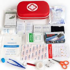 As with the tweezers we noted above, inexpensive kits use cheap materials, and their sterility, effectiveness, and. Fervorfox Tas P3k First Aid Kit 18 In 1 B33158 Red Jakartanotebook Com
