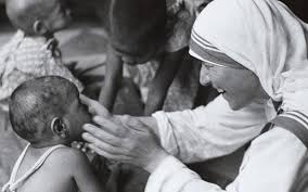 A lo largo de su vida, esta monja y misionera realizó importantes reflexiones y lemas de vida para difundir su mensaje. Valores En M Teresa De Calcuta 1 Santo Tomas En Linea