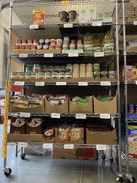 The food bank provides food to more than 178,000 people every month in your community. Food Bank Vs Food Pantry What S The Difference Easyblog Midwest Food Bank