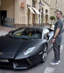 Car gallery with 1680 high quality photos. So Lange Dribbeln Fussballer Fur Ihre Luxusautos