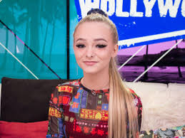 Just as de sade's work, most of his. Zoe Laverne Apologizes For Kissing 13 Year Old Fan Denies Grooming
