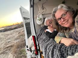 It is time to say a temporary goodbye to Santa Barbara and to these  beautiful coastlines. We are packing up Vanny and hitting the road  again.... 💖 A Heartfelt Thank You from