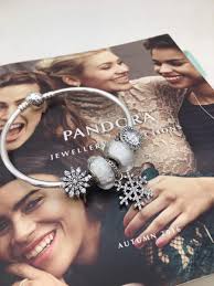 🥰🥰Solo producimos plata esterlina 925 de alta calidad, 👏Sin cantidad  mínima de pedido🎁 Por favor contactar por messenger para ver el catálogo🤙 