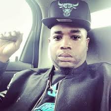 Derek bunch (@Bunch_A_Money)