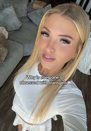 Can’t blame them🥰 #transgender #mtf