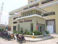 At an additional cost, guests are provided with a shuttle service. Casa Subang Home Facebook