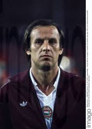Gyozo Martos Ungarn Fussball 10a Kbdia Xps Ypsy 1981 Hoch Nationalmannschaft Laenderspiel Portrait Sportfoto Bei Imago In 2020 Nationalmannschaft Sportfotos Fussball