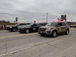 West Plains Christmas Parade 2022 Photo Gallery: 2020 West Plains Christmas Paradeozark Radio News | Ozark  Radio News