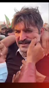 Sher Afzal Marwat entry scene at Kohat worker convention. People's love for  him ❣️🤩 #sherafzalkhanmarwat #entryscene #kohatworkerconvention  #workerconvention #kohatjalsa #ptijalsa #sherafzalmarwat ...