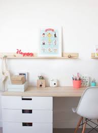 Pin Von Amenina Auf Zuhause Ikea Kinderzimmer Schreibtisch Ikea Schreibtisch Kinder Ikea Kids