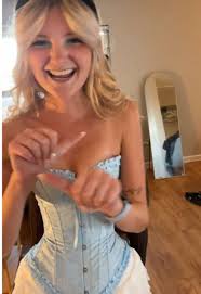 Nadia Vick (@nadia444567)