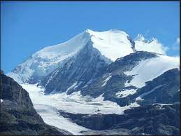 Ascension facile itinéraire le plus populaire cabane de tracuit (3'256 m) deux jours S2021 44 Wenn Es Denn Mal Ein 4000er Sein Soll