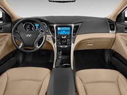 Дуже плавна акпп в поєднанні з 2.4 мотором дає прекрасну динаміку. 2015 Hyundai Sonata Eco Gas Mileage Review