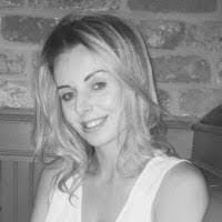 Danielle Heaton's Instagram, Twitter & Facebook