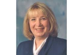 Denise Higgins's Instagram, Twitter & Facebook