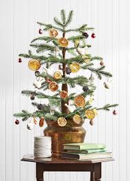 Whether your table decorations are rustic, traditional, minimal, or decorated to the nines, these christmas centerpiece ideas will provide the inspiration you need to create a gorgeous tabletop for all your christmas gatherings. 25 Best Diy Christmas Centerpiece Ideas Easy Holiday Centerpieces You Can Make Yourself