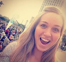 Laura Wold's Instagram, Twitter & Facebook