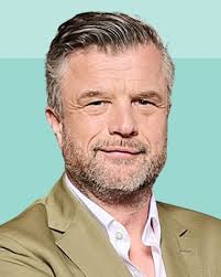 Racing pundit John McCririck loses age discrimination case