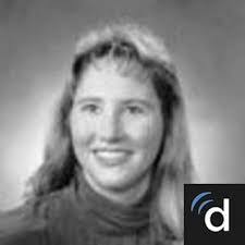 Larissa Webster's Instagram, Twitter & Facebook