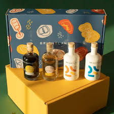 Two Of Our Favorite Highly Giftable Little Luxuries Now Come In A Cute New Set In 2020 Olive Oil And Vinegar Olive Oil Brands Thoughtful Gifts