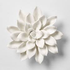 While Paintings And Posters Are Lovely They Can Sometimes Fade Into The Background That Decorative Wall Sculpture Ceramic Wall Flowers Porcelain Wall Flower