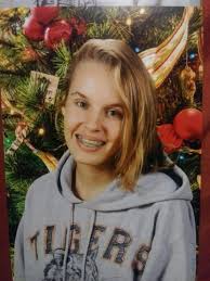 She has been found!!! Thank you so much everyone for helping!! *MISSING  FROM BEAVERFALLS,PA***** My niece ran away from home a few hours ago.  Police have been notified and we need everyone's