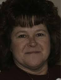 Wanda Seitz's Instagram, Twitter & Facebook