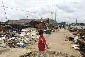 Detikcom mencoba merangkumnya melalui artikel, minggu (23/12/2018). Tsunami Selat Sunda Tak Terdeteksi Termasuk Kejadian Langka Republika Online