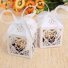 25pcs Boite A Dragees Bonbons Coeur Pour Mariage Bapteme Blanc Amazon Fr Cuisine Maison Boite Dragees Dragees Bonbon